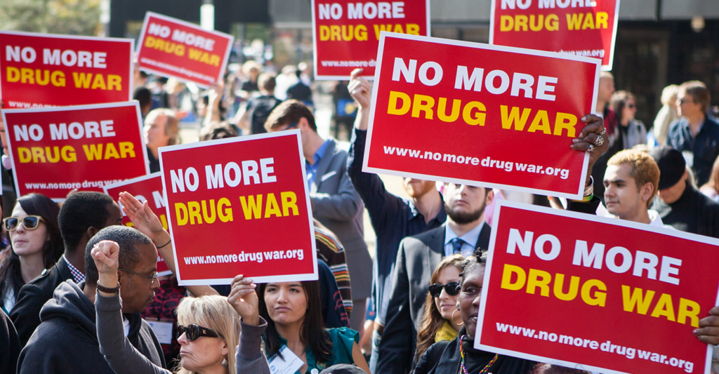 Oregon Drug Policy: Decriminalization in Question? 3 oregon decrim recrim3,
