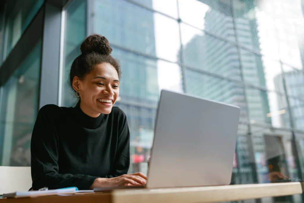 woman exploring virtual iop options on her computer